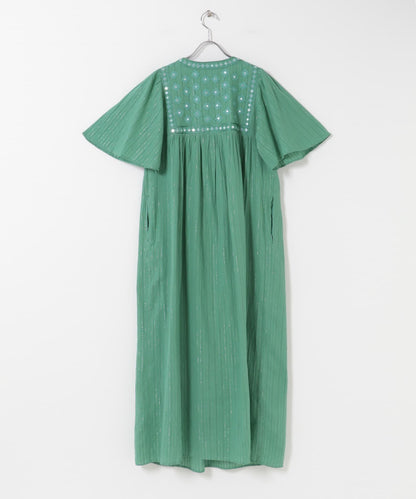 sara mallika 鏡面提花刺繡連衣裙