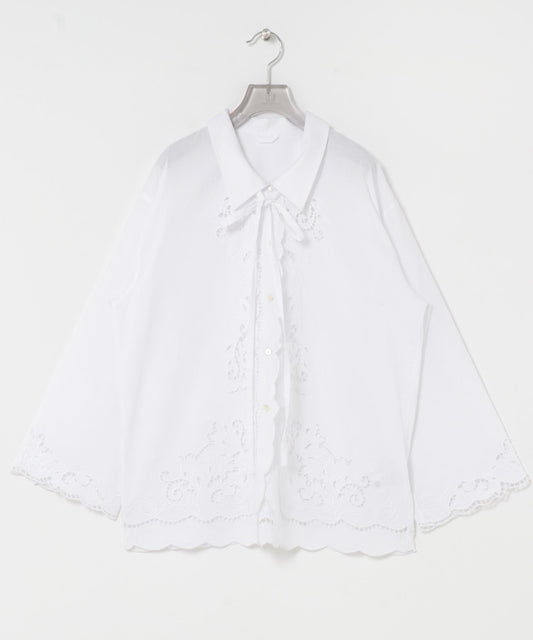 鏤空刺繡設計 襯衫