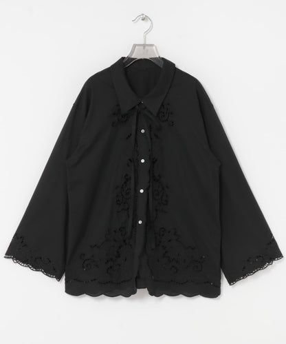 鏤空刺繡設計 襯衫