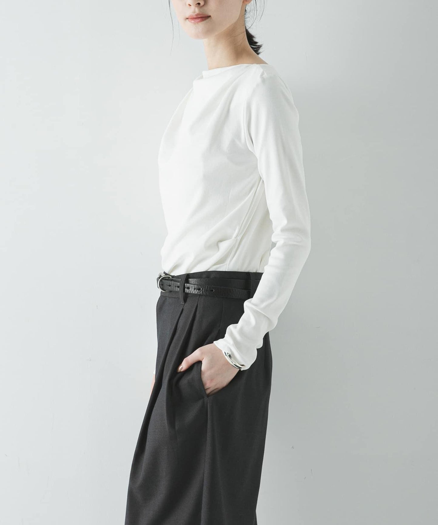 2WAY垂墜剪裁上衣