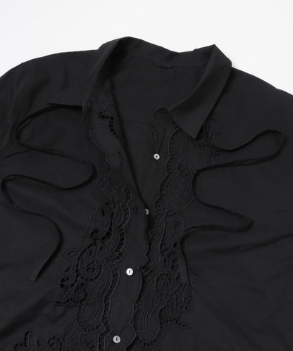 鏤空刺繡設計 襯衫