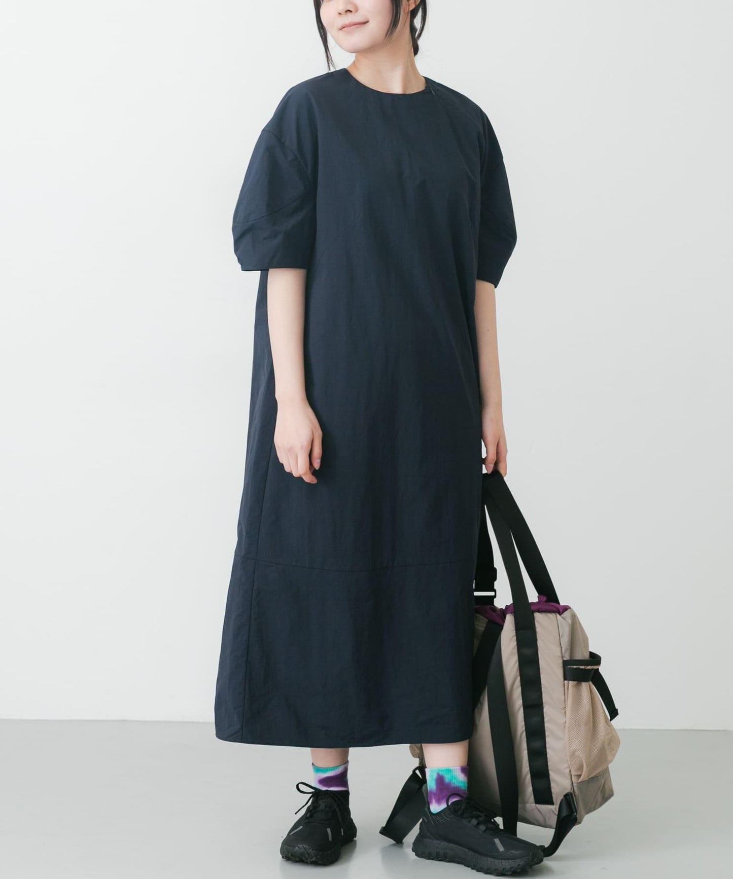 UR TECH 尼龍塔夫綢連衣裙