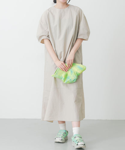 UR TECH 尼龍塔夫綢連衣裙