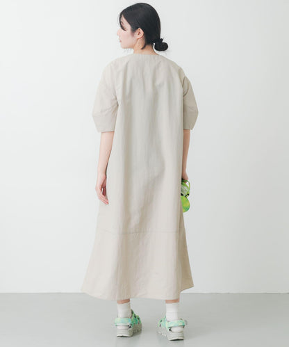 UR TECH 尼龍塔夫綢連衣裙