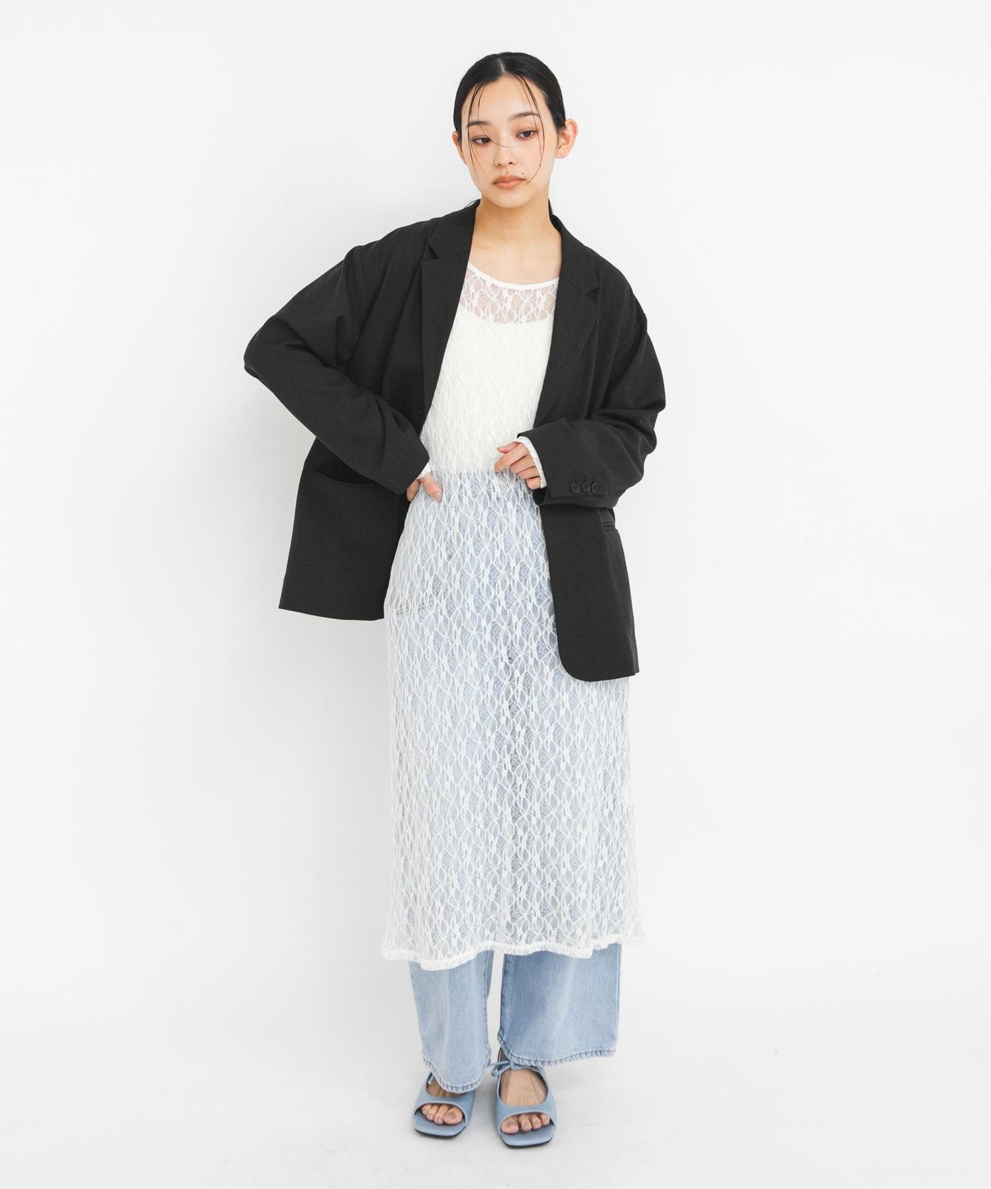 蕾絲長款連衣裙