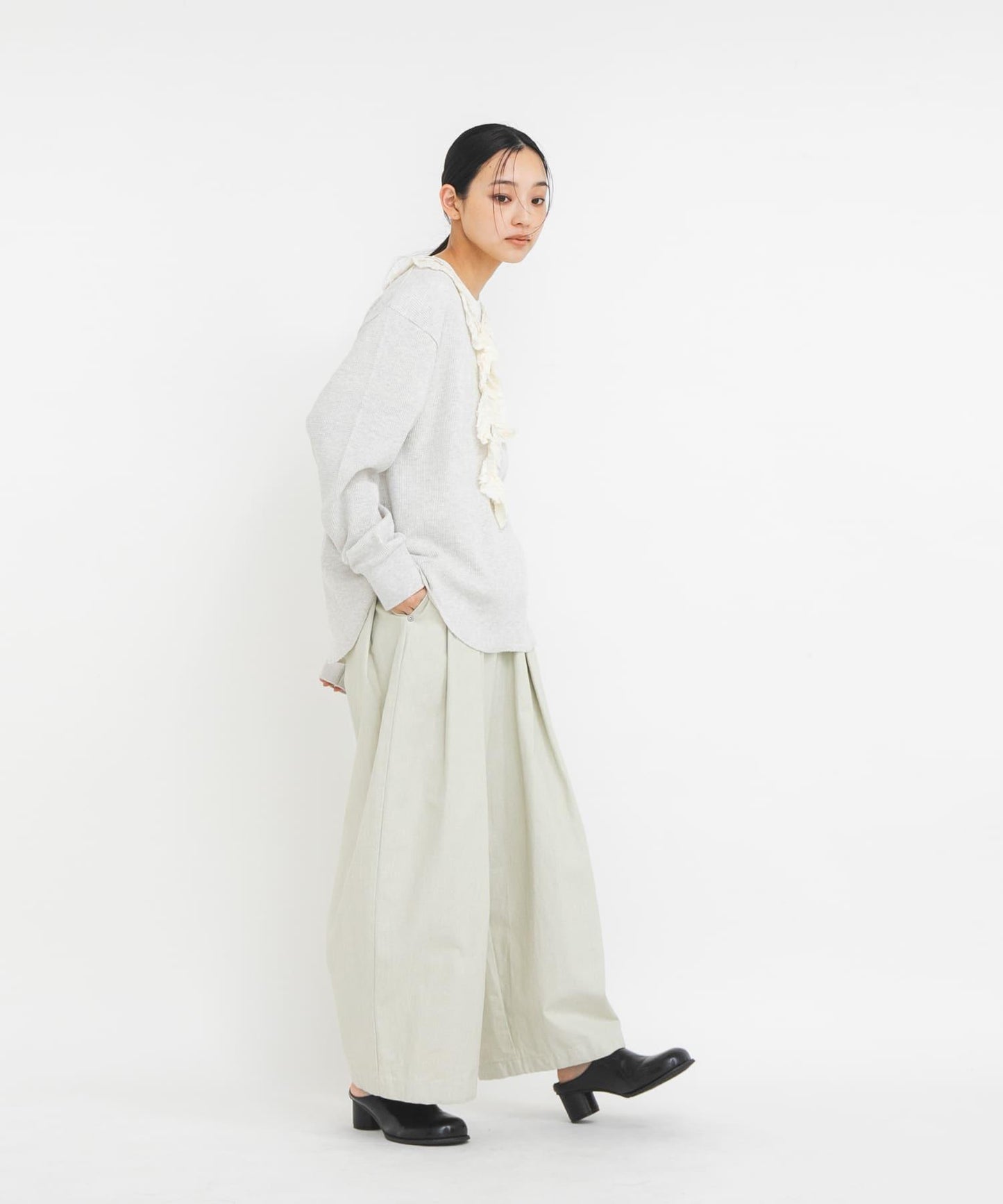 蕾絲荷葉邊華夫格套頭上衣