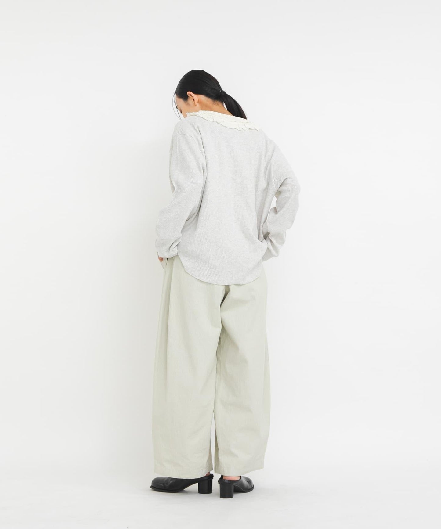 蕾絲荷葉邊華夫格套頭上衣