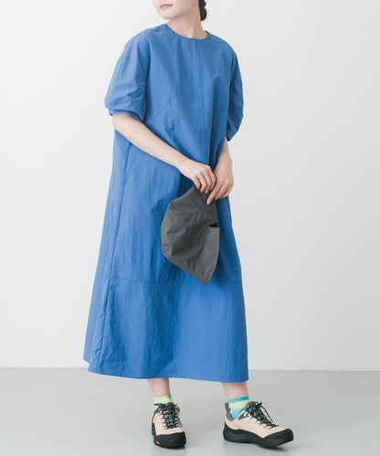 UR TECH 尼龍塔夫綢連衣裙