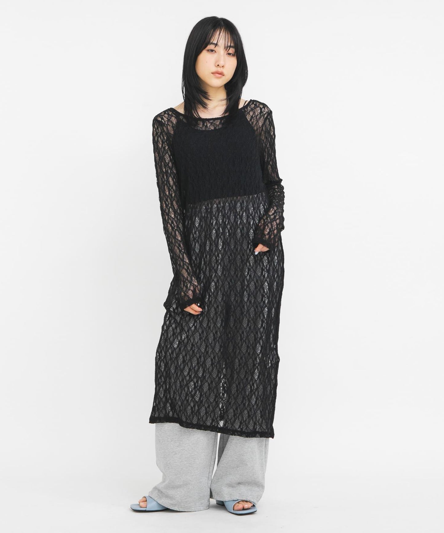 蕾絲長款連衣裙