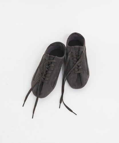 鞋舌設計 運動鞋