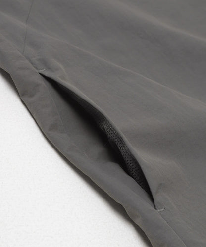 UR TECH 尼龍塔夫綢連衣裙