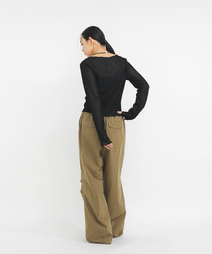 前開鏤空設計 上衣