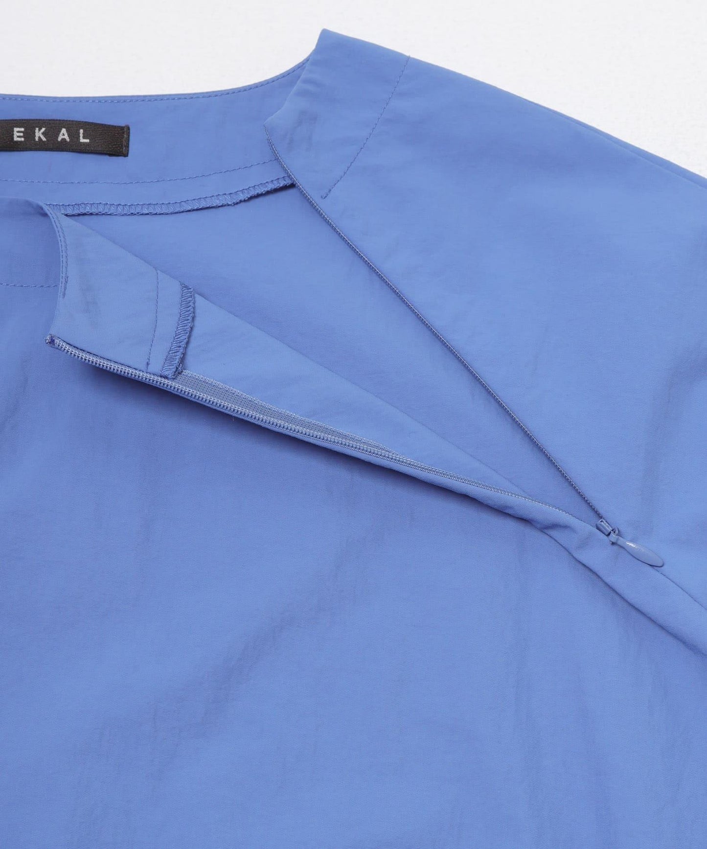 UR TECH 尼龍塔夫綢連衣裙