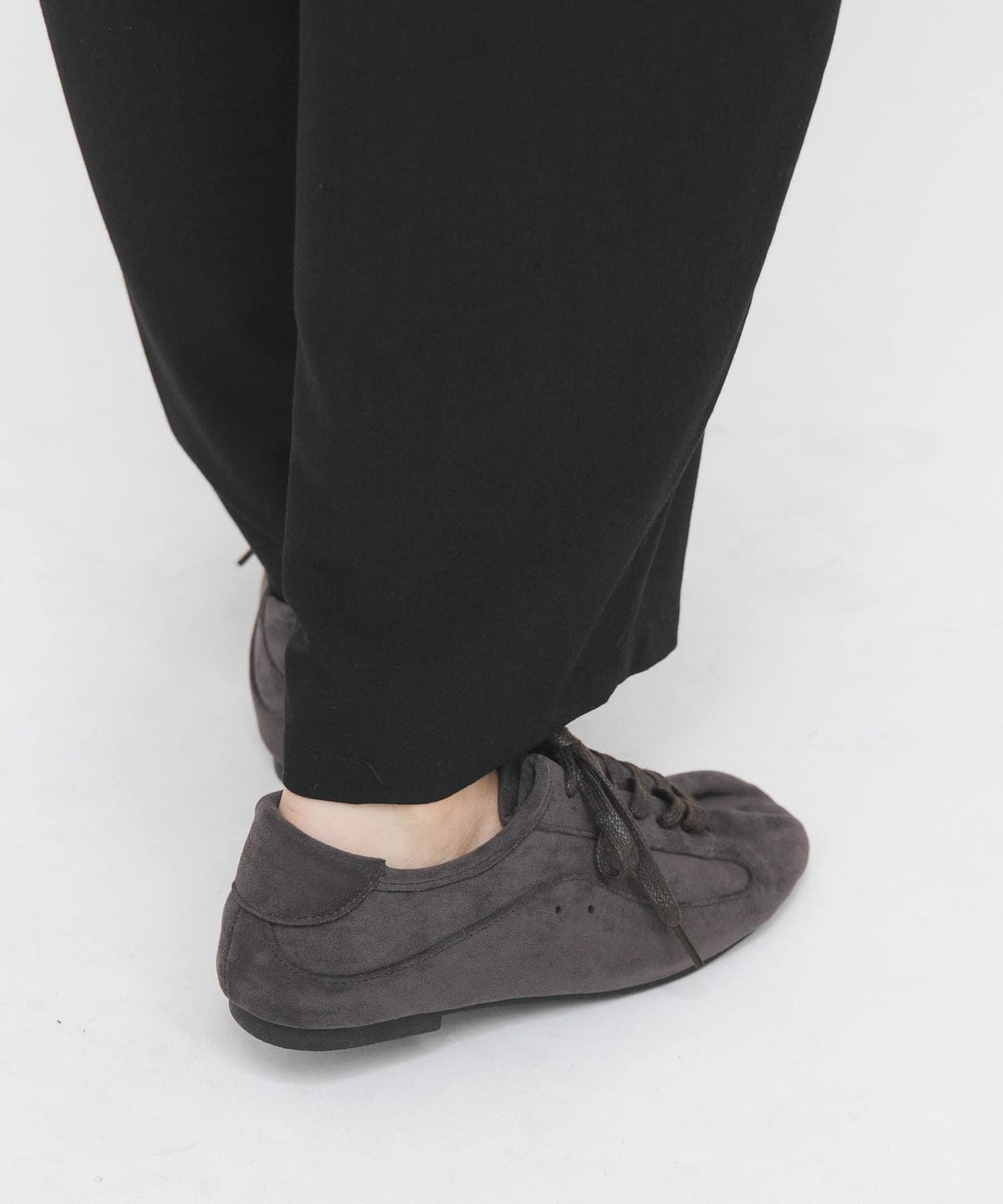 鞋舌設計 運動鞋