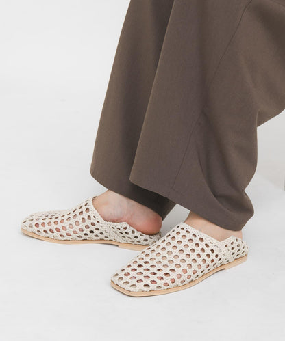 方頭網眼休閒鞋