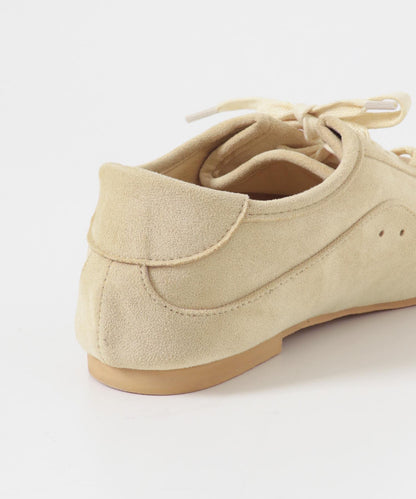 鞋舌設計 運動鞋