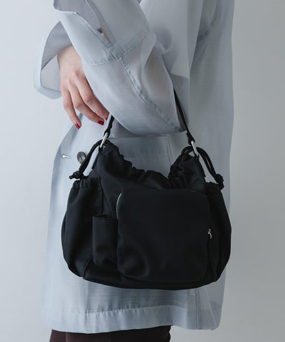 防潑水 口袋設計 尼龍包