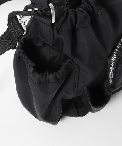 防潑水 口袋設計 尼龍包