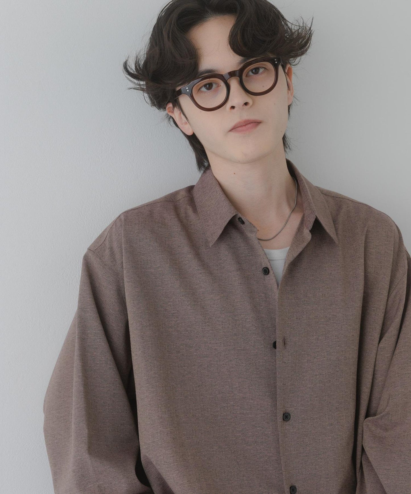 彩色粗節紋 標準領設計 襯衫