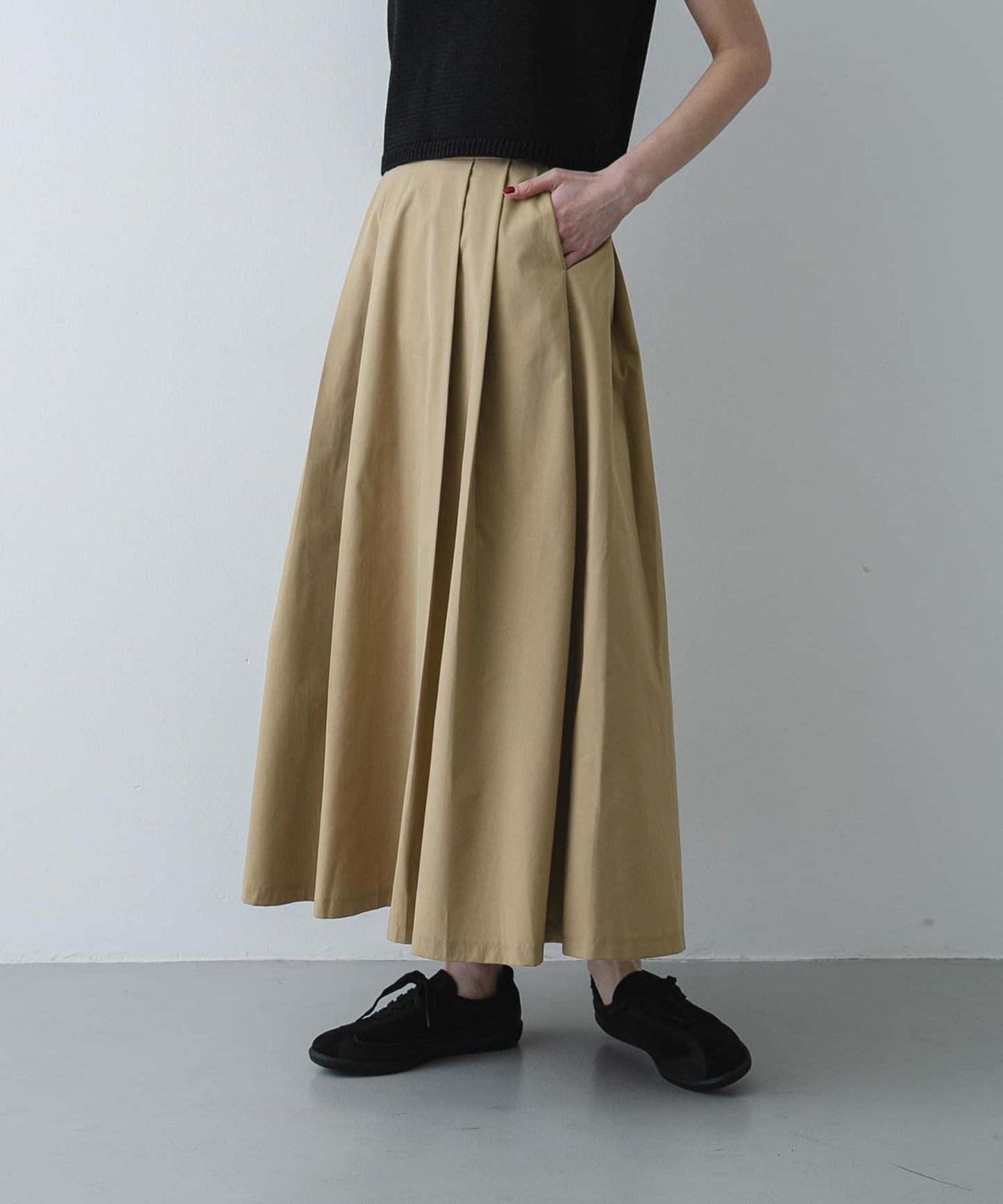 褶襉蓬鬆半身裙