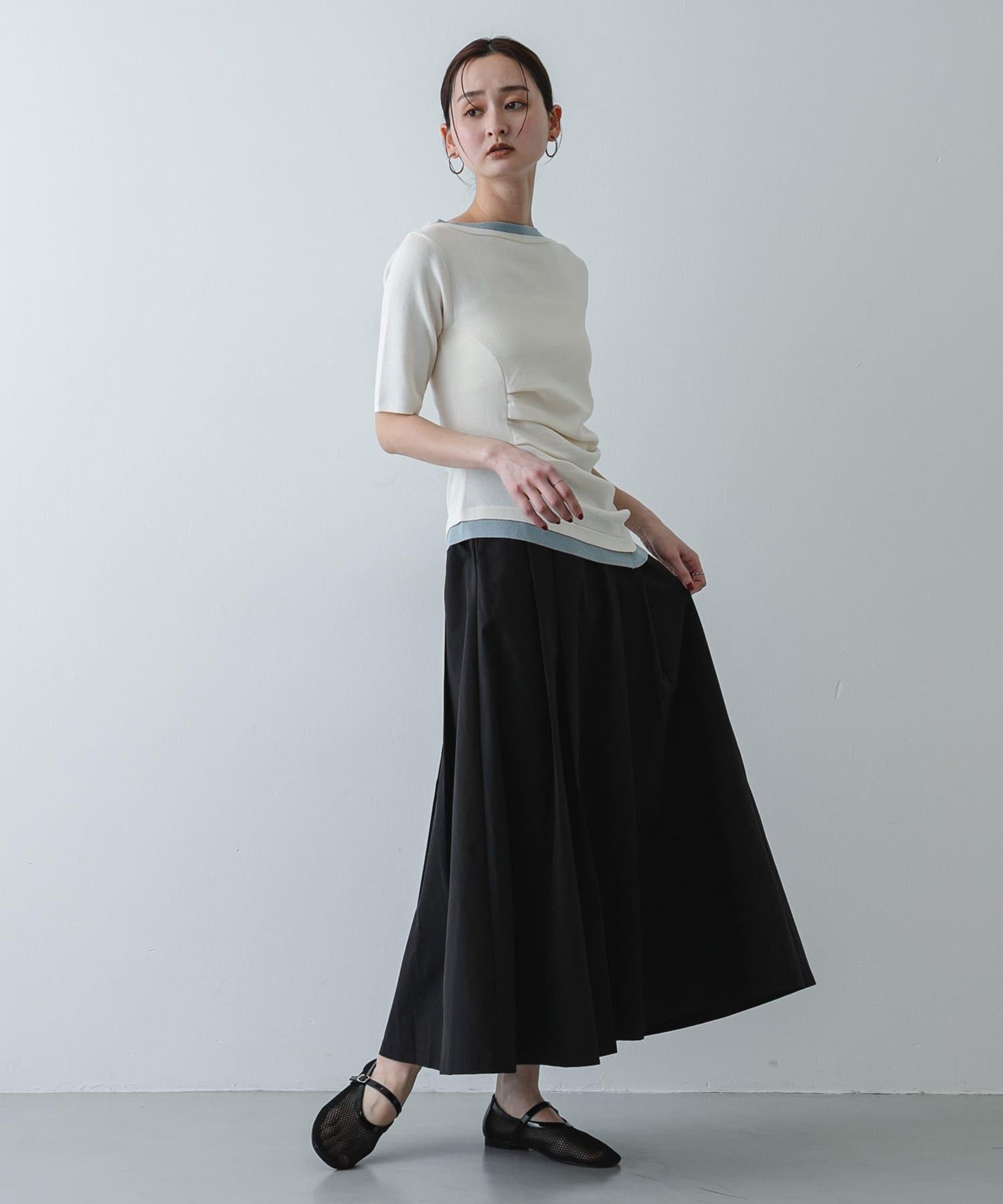 褶襉蓬鬆半身裙