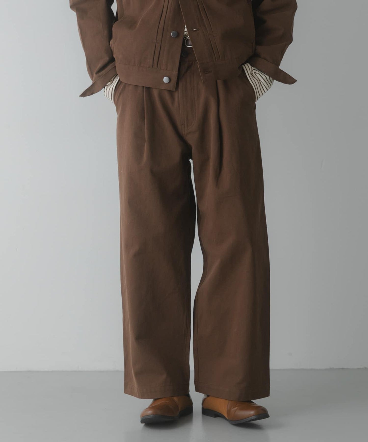 棉斜紋 褶飾 闊腿 褲子