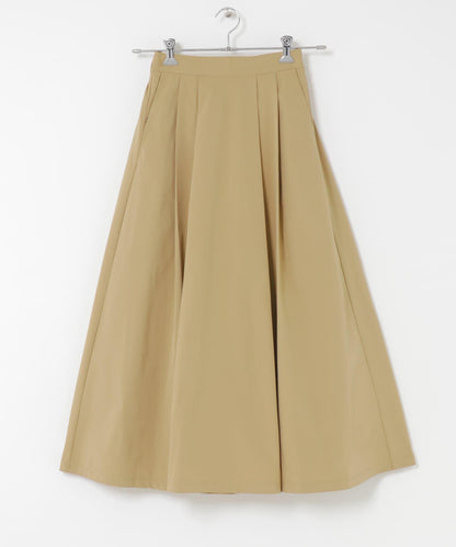 褶襉蓬鬆半身裙