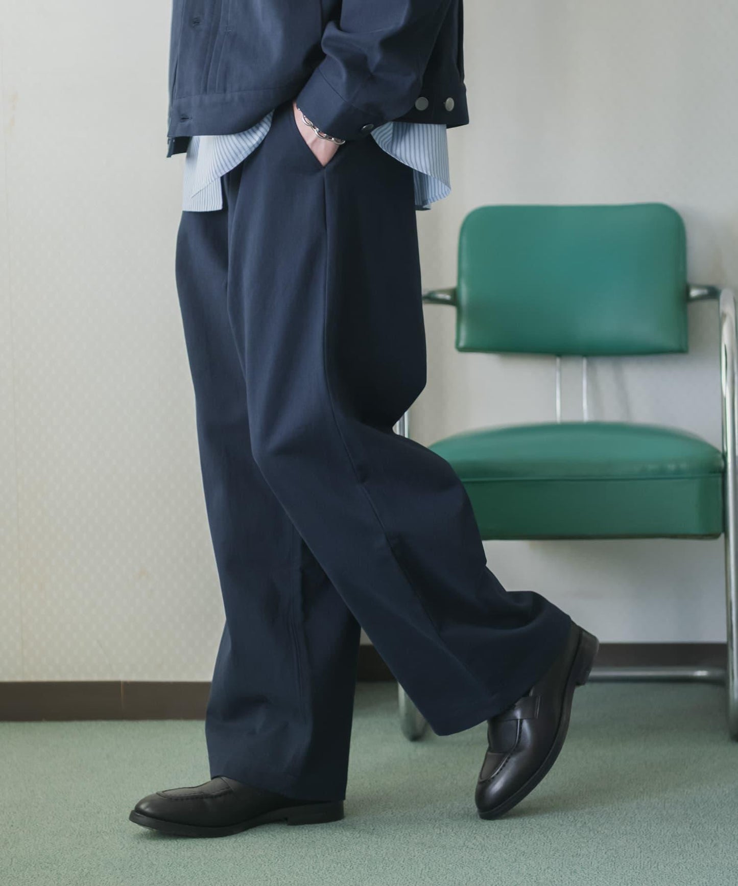 棉斜紋 褶飾 闊腿 褲子