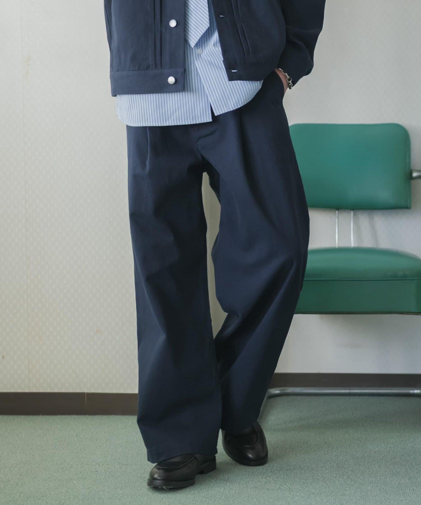 棉斜紋 褶飾 闊腿 褲子