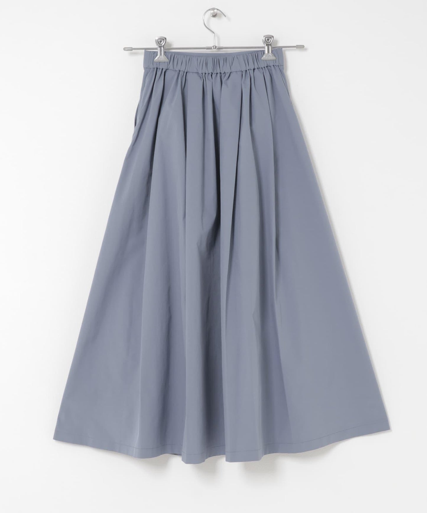 褶襉蓬鬆半身裙