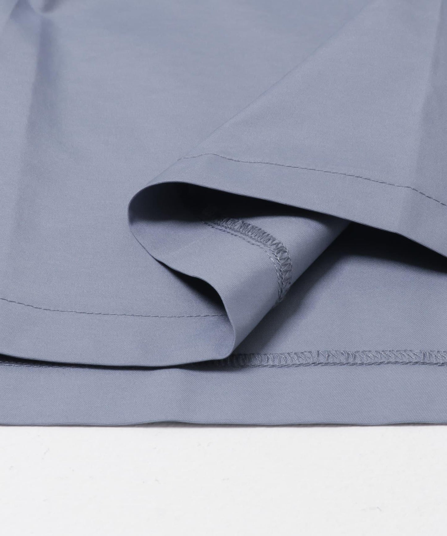 褶襉蓬鬆半身裙