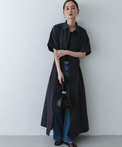 UR TECH DRYLUXE 亞麻感連衣裙