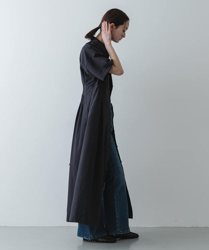 UR TECH DRYLUXE 亞麻感連衣裙