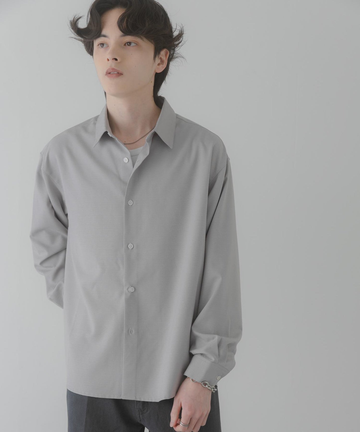 彩色粗節紋 標準領設計 襯衫