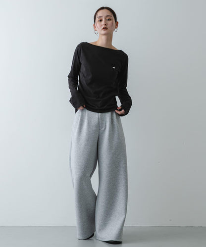 直筒版型 船領 透膚面料 T恤