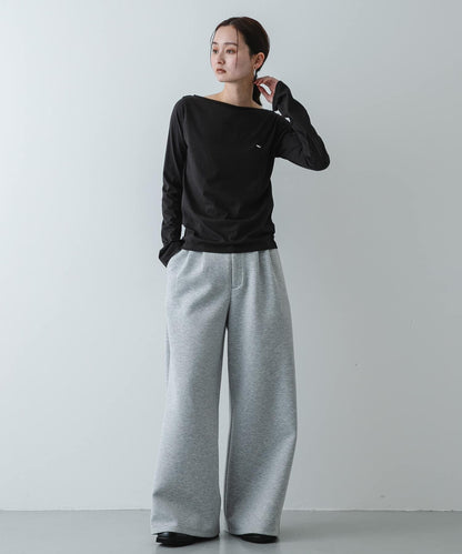 直筒版型 船領 透膚面料 T恤