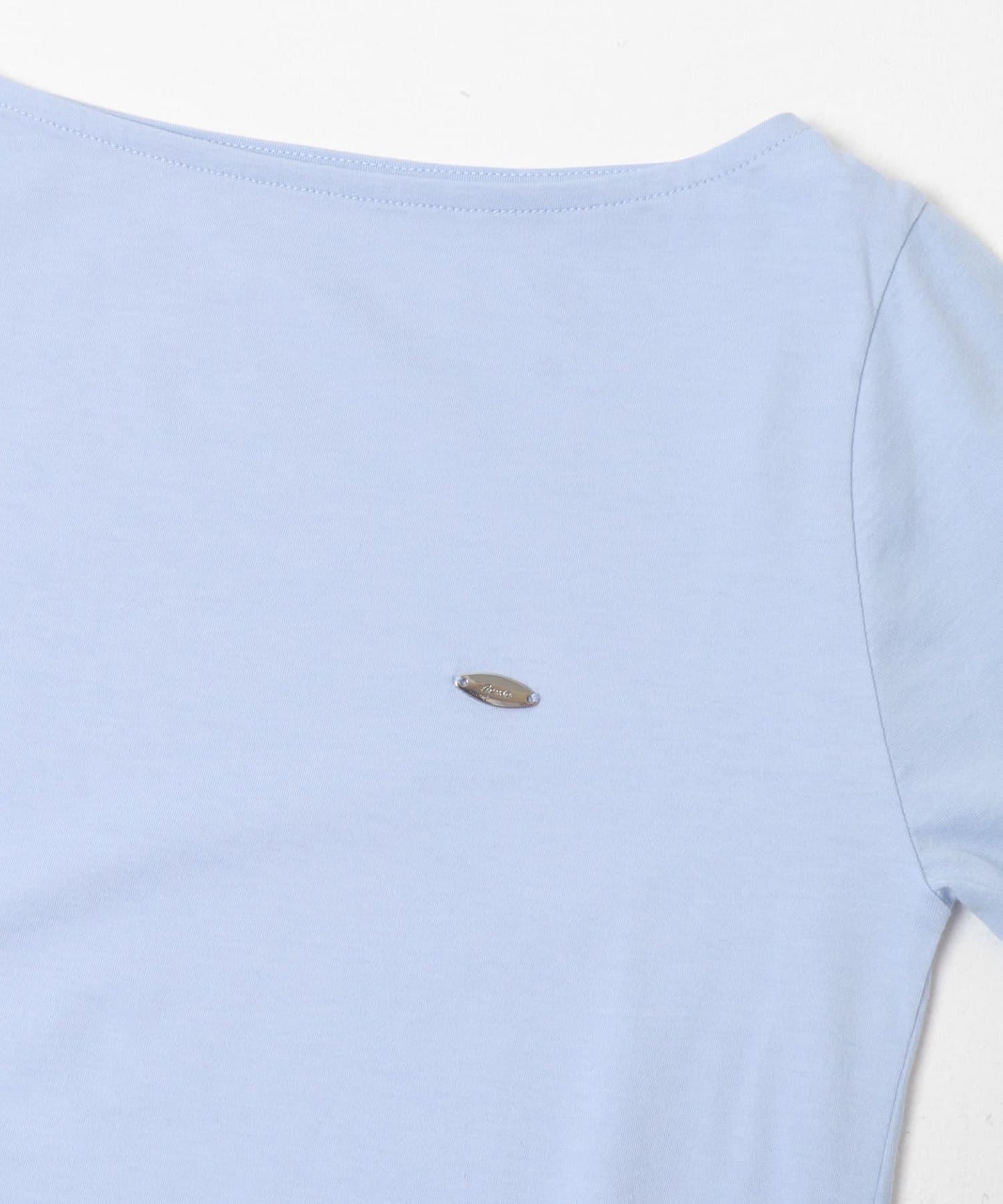 直筒版型 船領 透膚面料 T恤