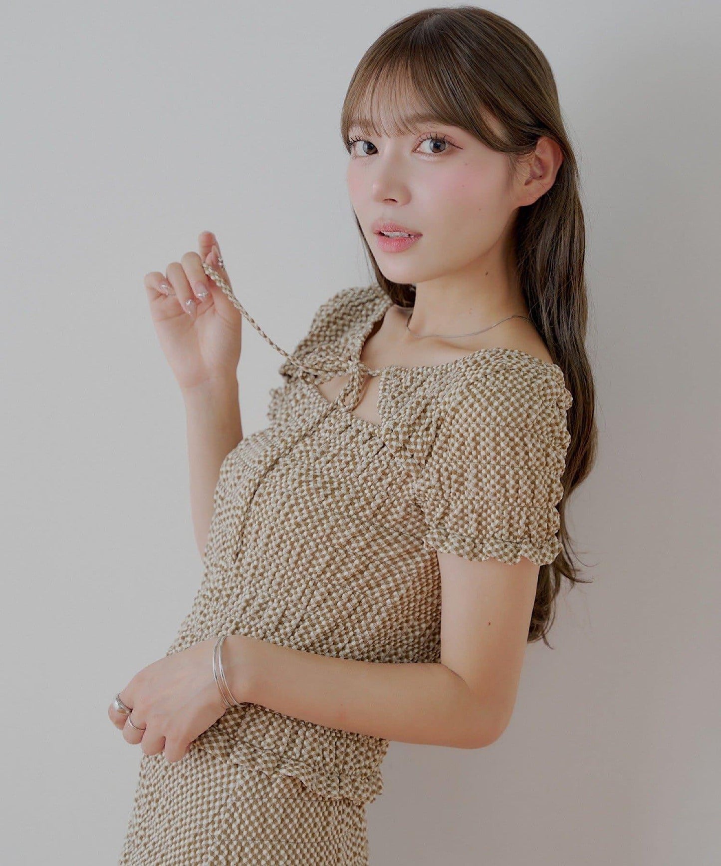 Chico 格紋 前蝴蝶結 小披肩設計 T恤