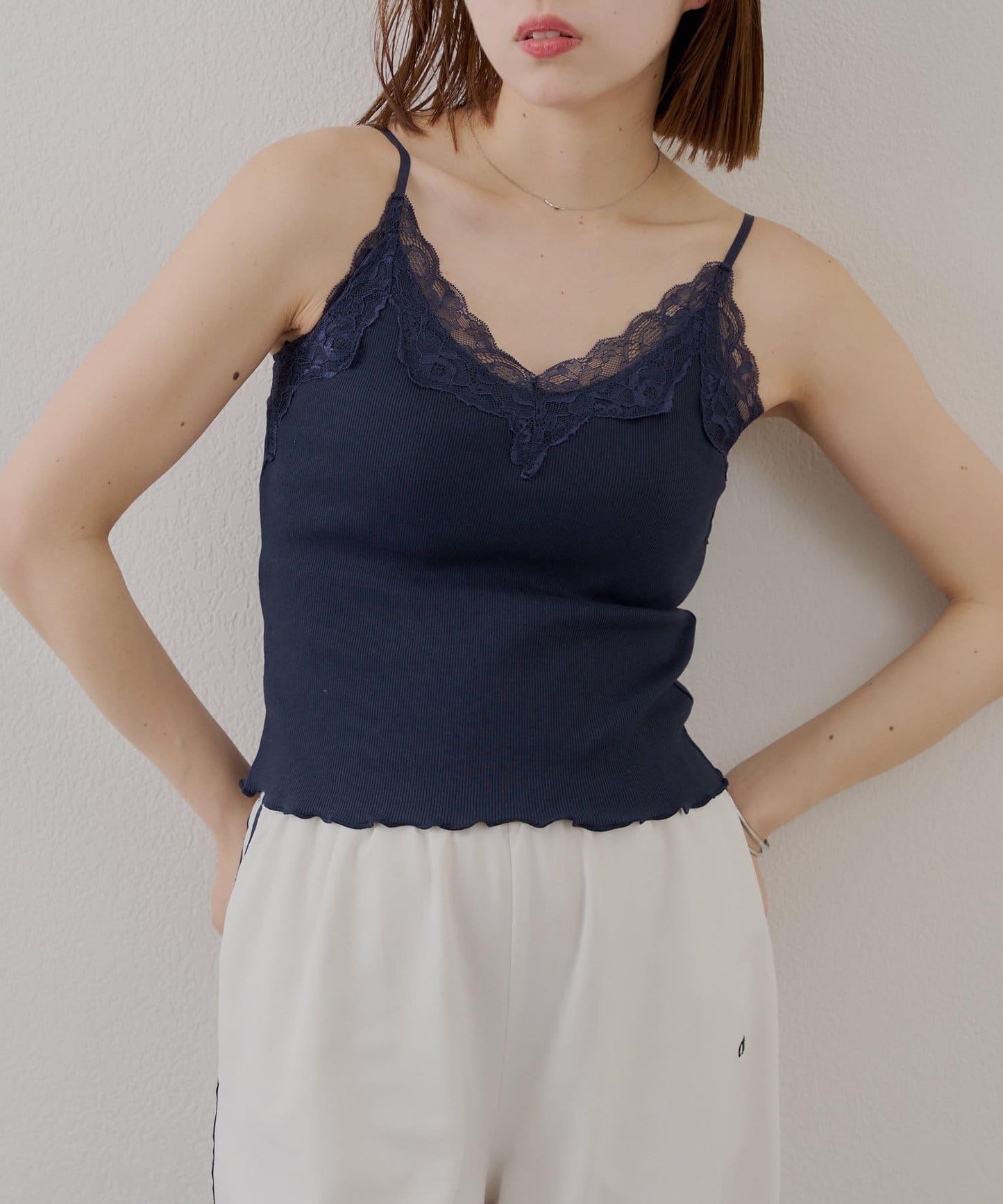 Chico 帶胸墊蕾絲吊帶背心