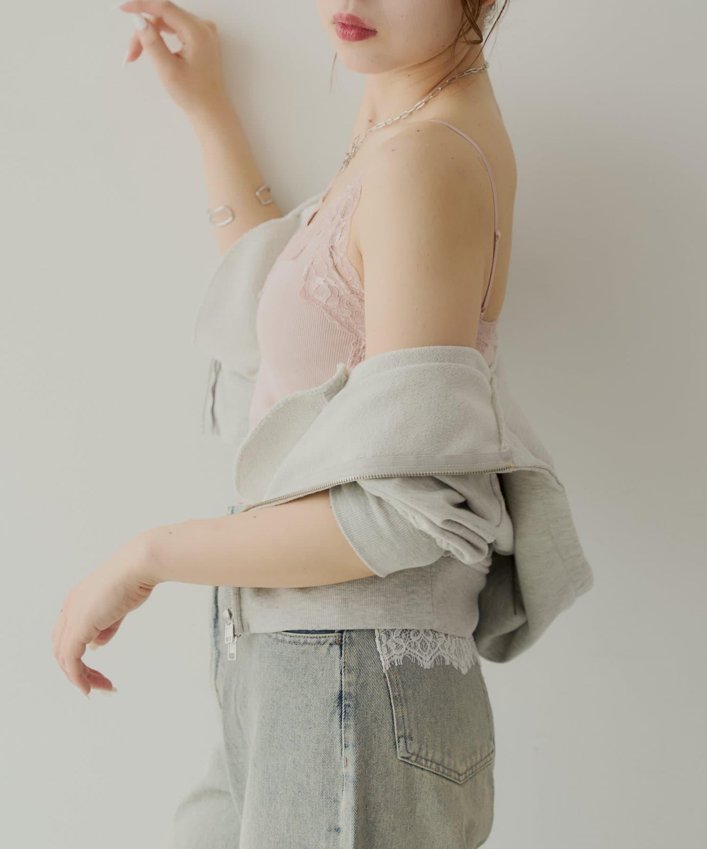 Chico 帶胸墊蕾絲吊帶背心