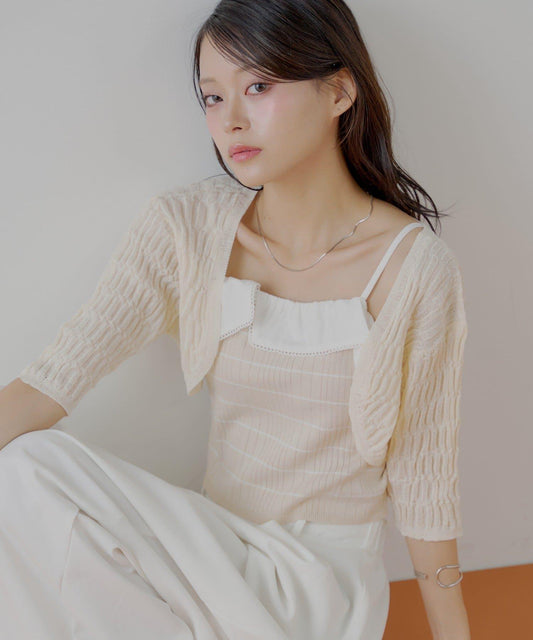 Chico 襟裝飾露肩上衣＋薄紗針織開衫套裝