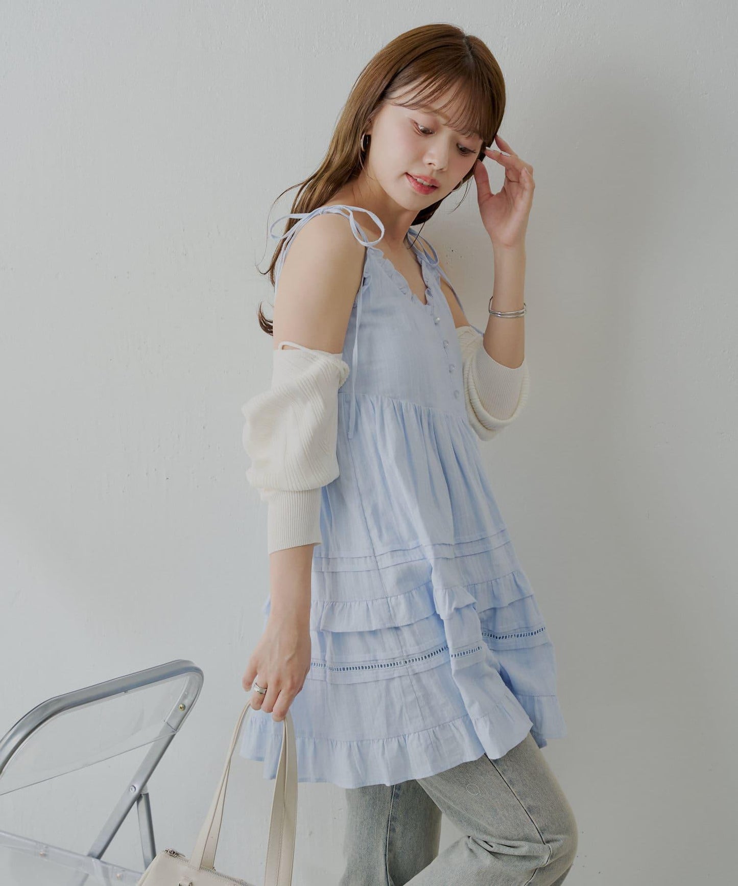 Chico 肩部蝴蝶結 棉質蕾絲荷葉邊 吊帶迷你連衣裙