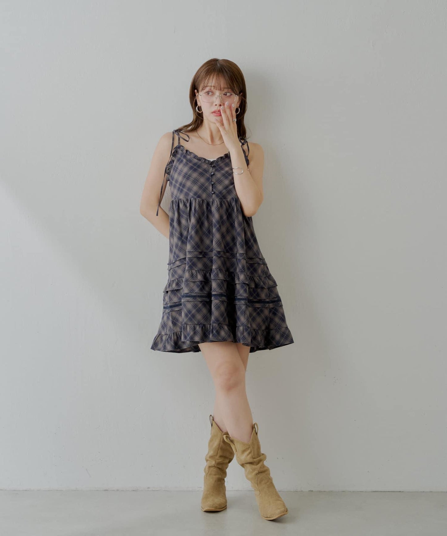 Chico 肩部蝴蝶結 棉質蕾絲荷葉邊 吊帶迷你連衣裙