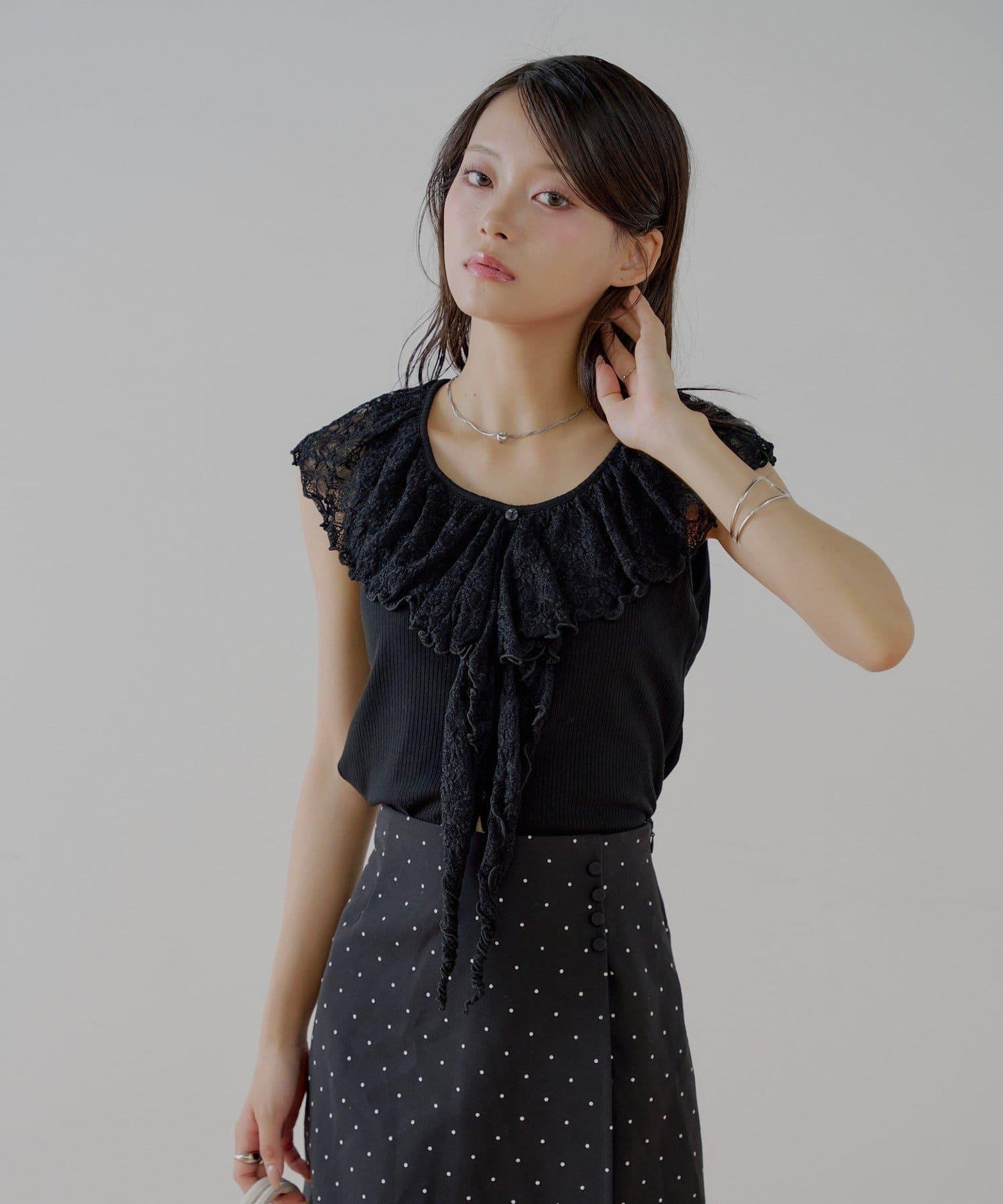 Chico 蕾絲設計 落肩無袖 羅紋T恤