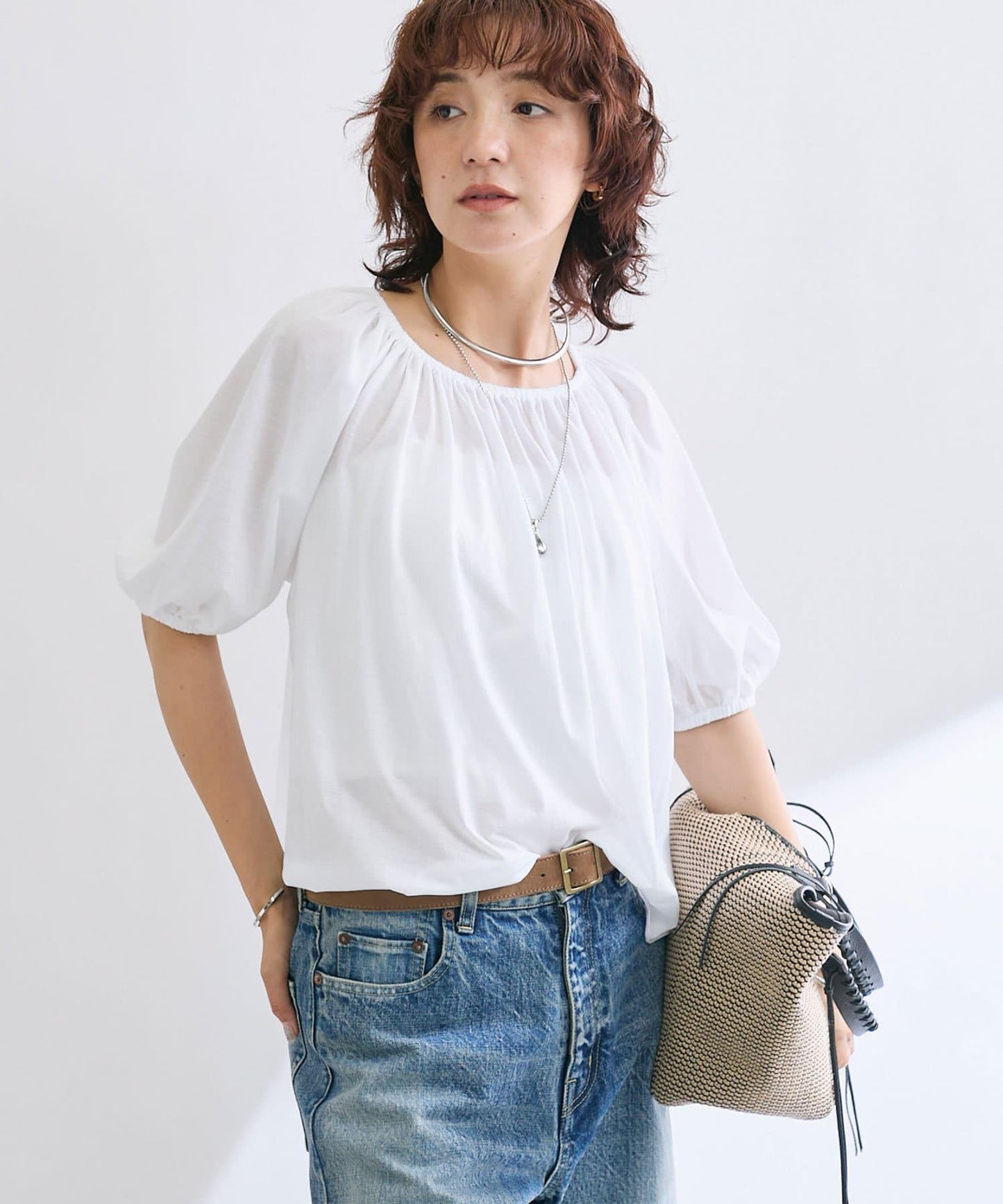 褶皺設計 彈力面料 套頭上衣