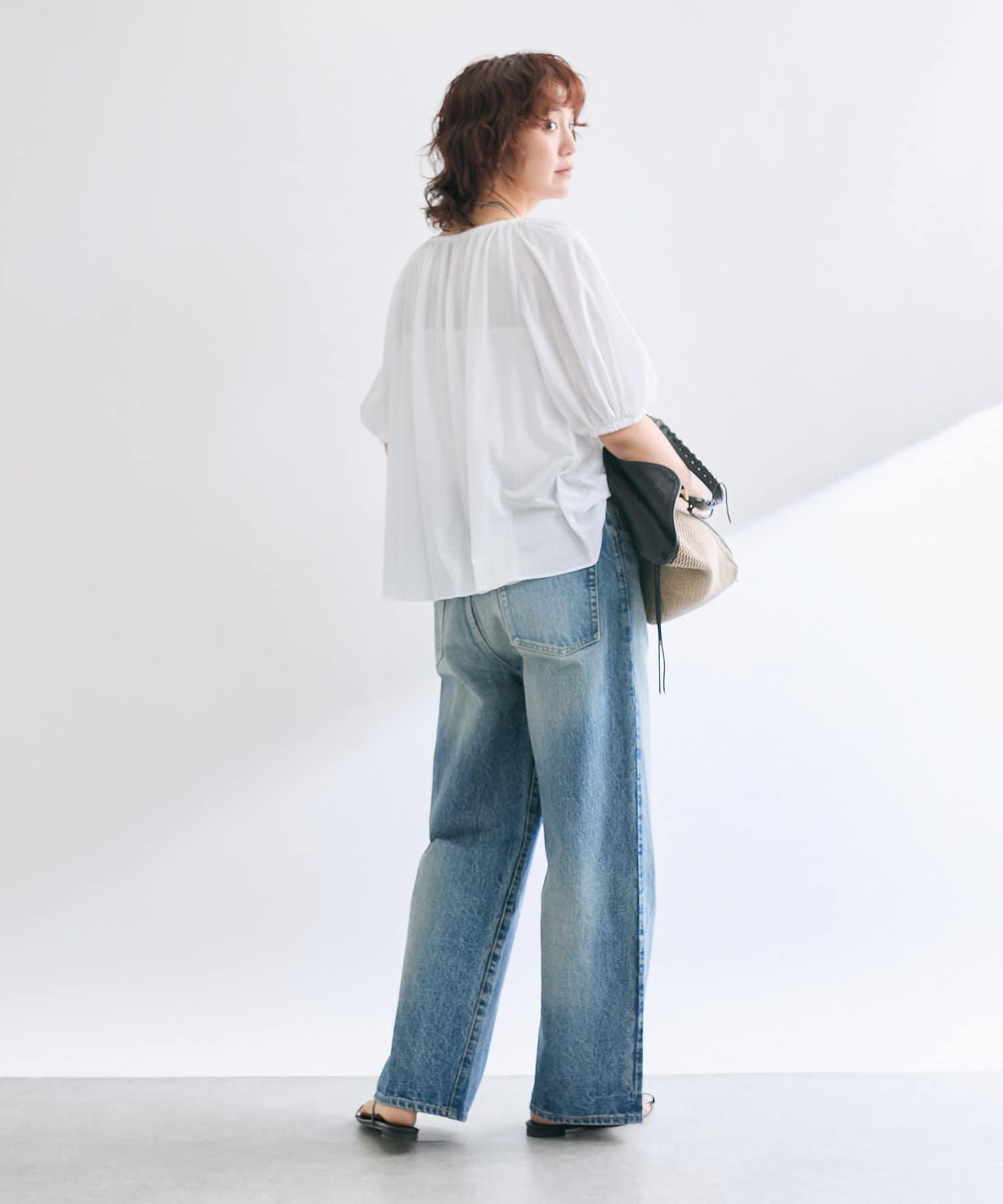 褶皺設計 彈力面料 套頭上衣