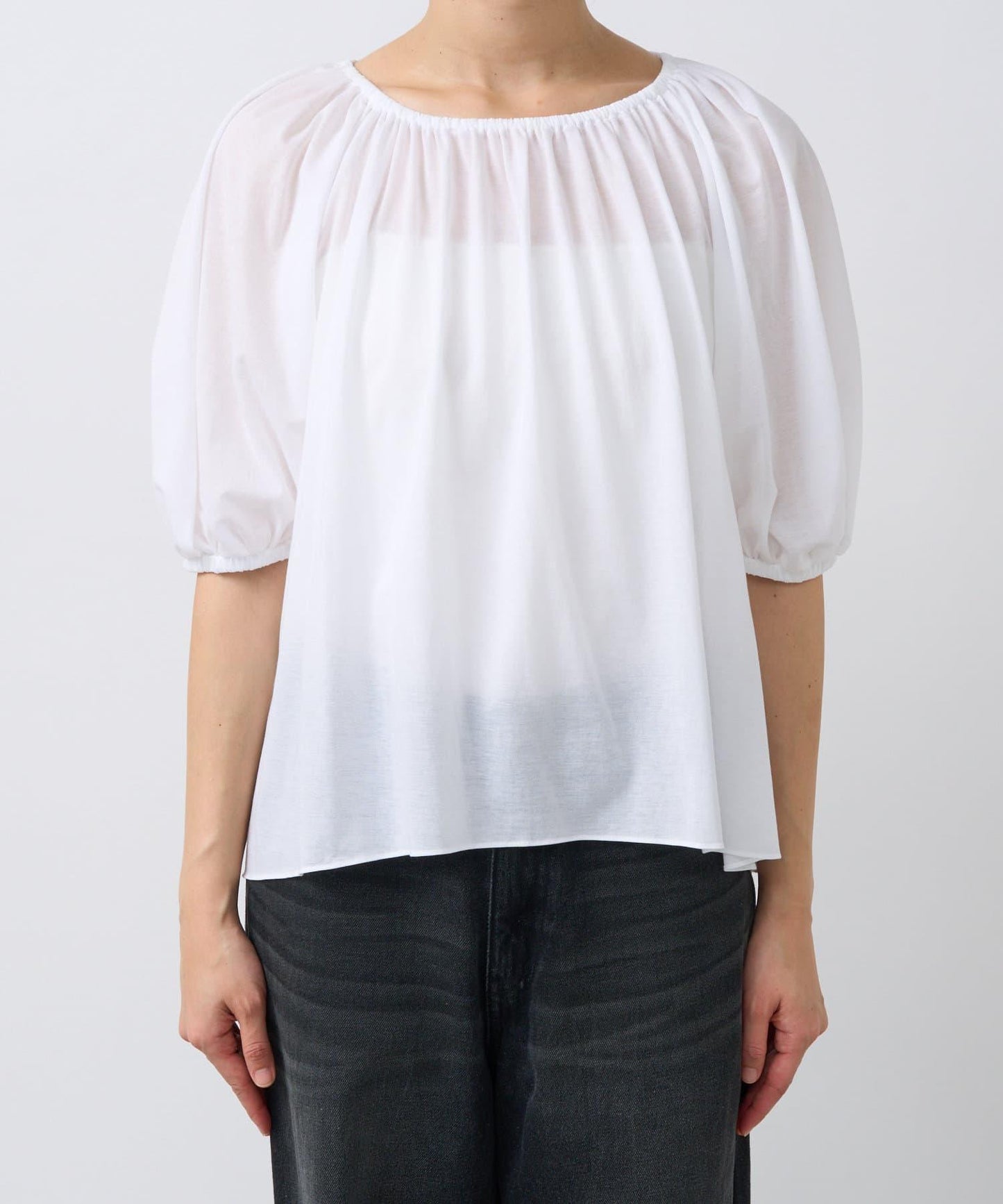 褶皺設計 彈力面料 套頭上衣