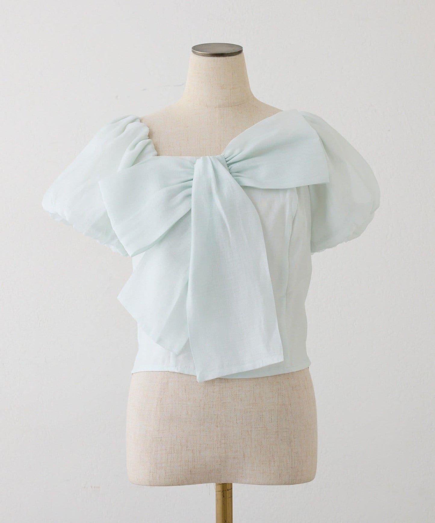 大蝴蝶結設計襯衫