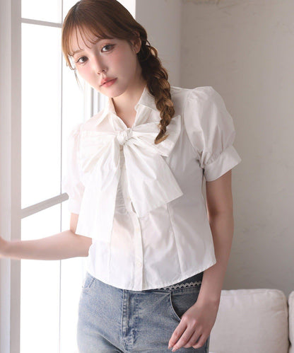 短袖前褶皺蝴蝶結女式襯衫