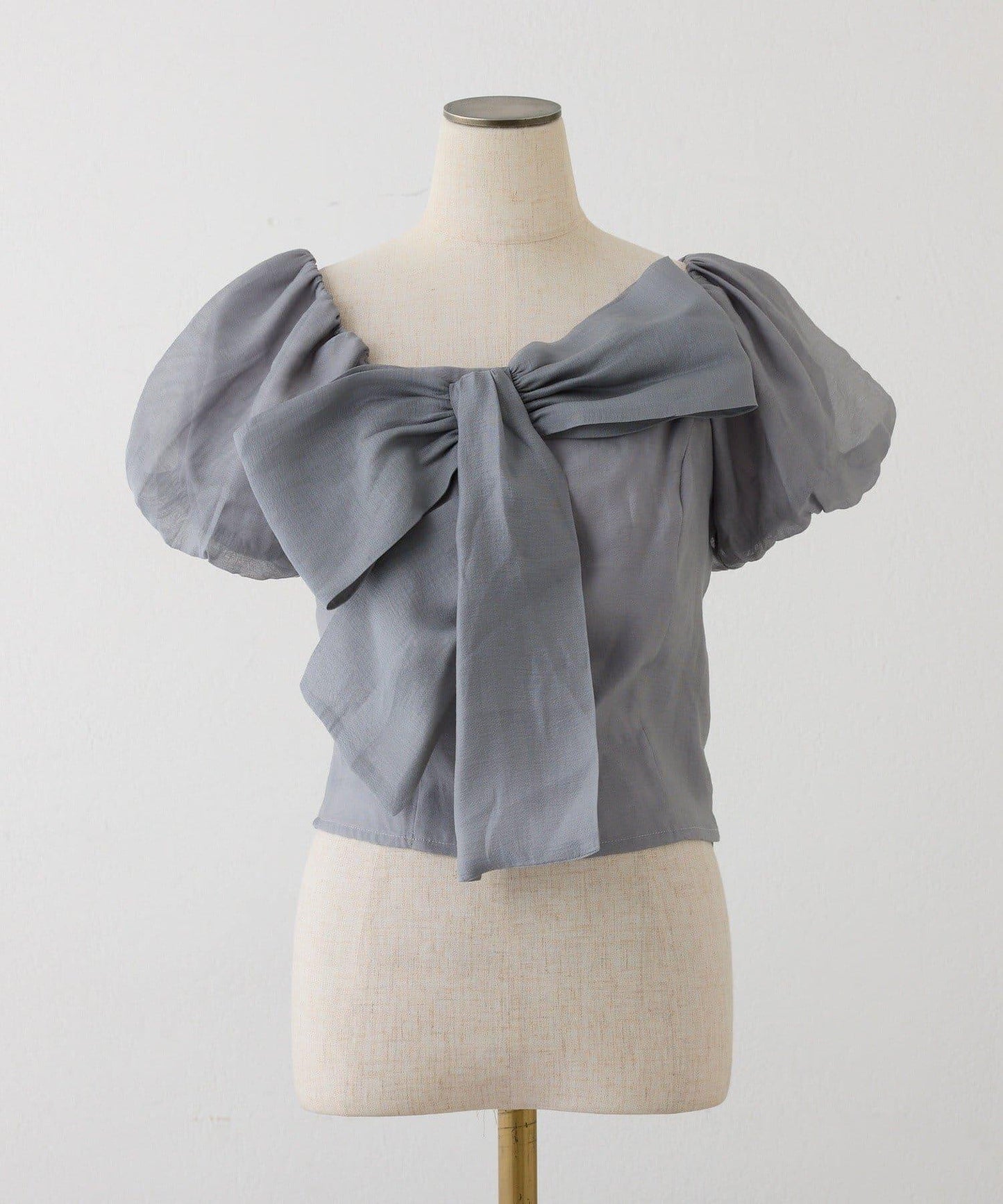 大蝴蝶結設計襯衫